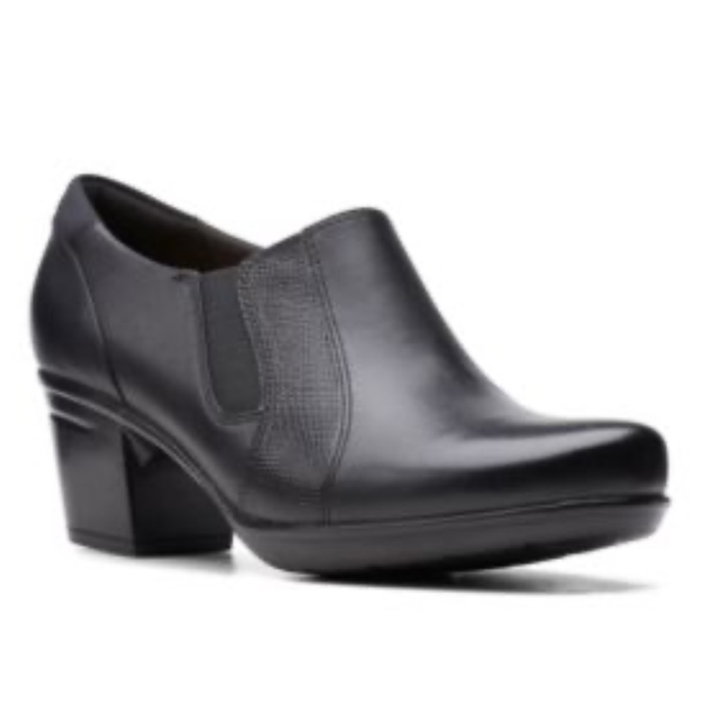 CLARKS Collection Women 8.5M Black Emslie Chelsea Pumps Office Comfort Classic